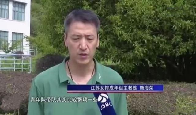 ;新哪吒李云祥与东海龙王水火不容之势已然明了，而正邪难辨的新角色面具人的;乱入，却让其真实身份及故事走向皆引人猜想